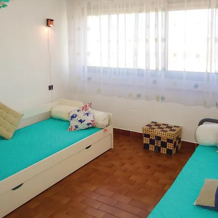 Apartamento 2 Bedroom In *